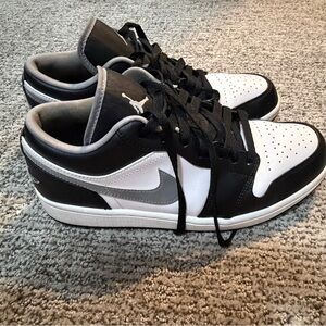 Jordan 1 Low Black/White/Grey